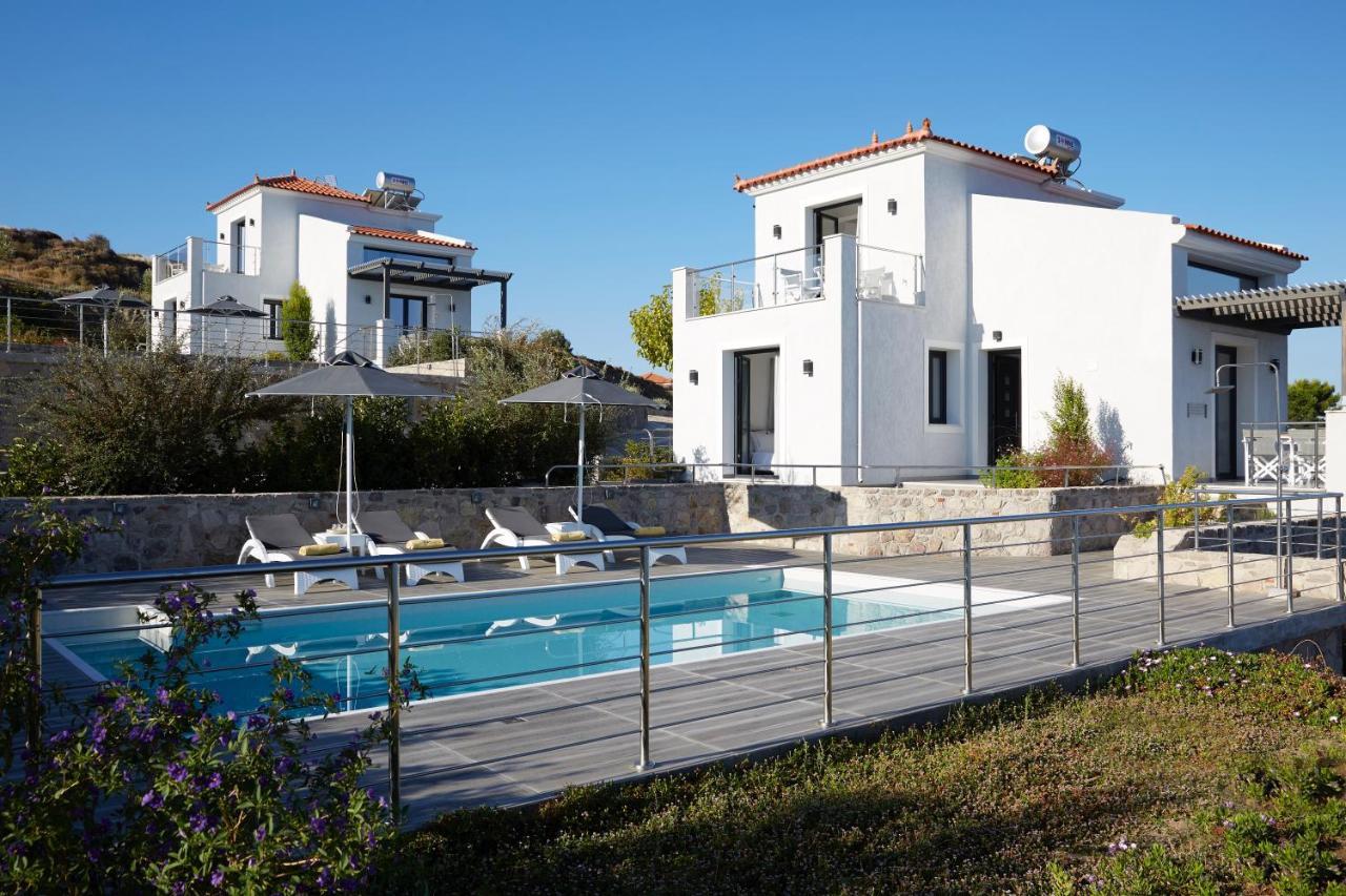 Eleia Seafront Rooms & Villas Petra  Buitenkant foto