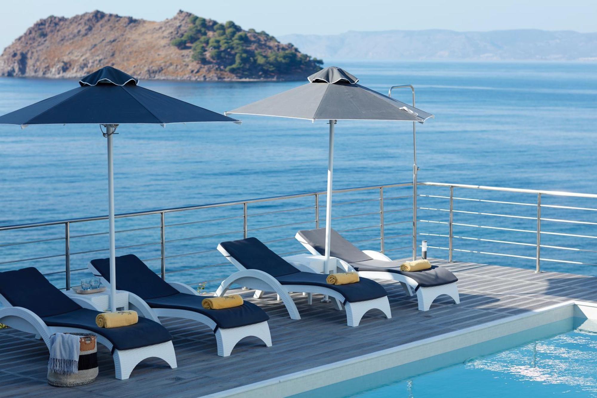Eleia Seafront Rooms & Villas Petra  Buitenkant foto