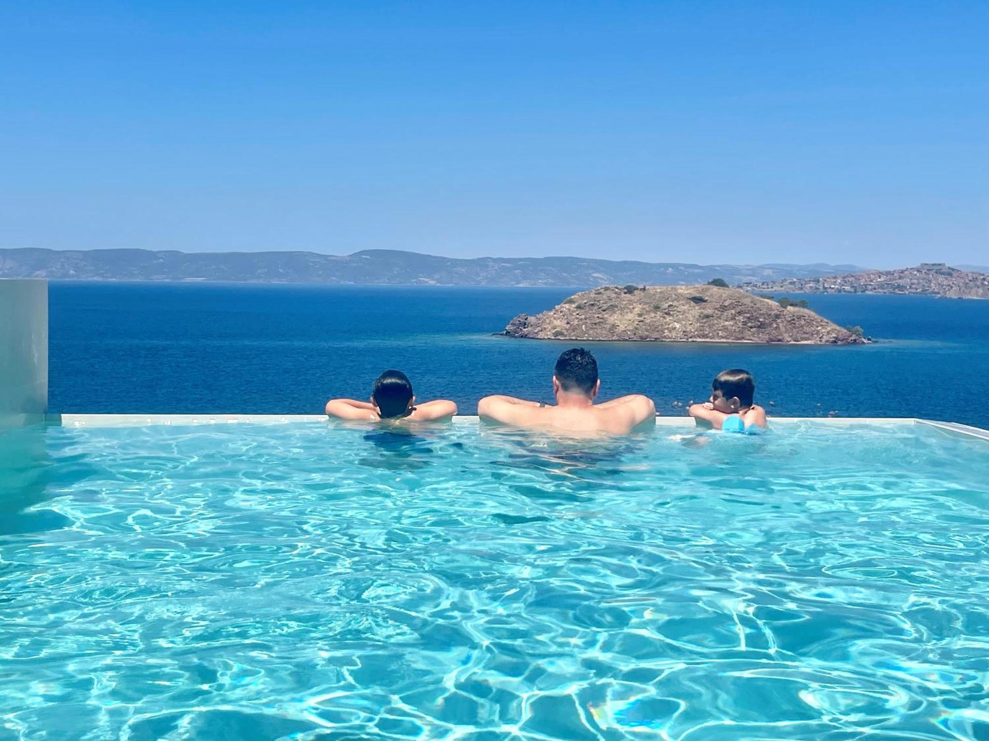 Eleia Seafront Rooms & Villas Petra  Buitenkant foto