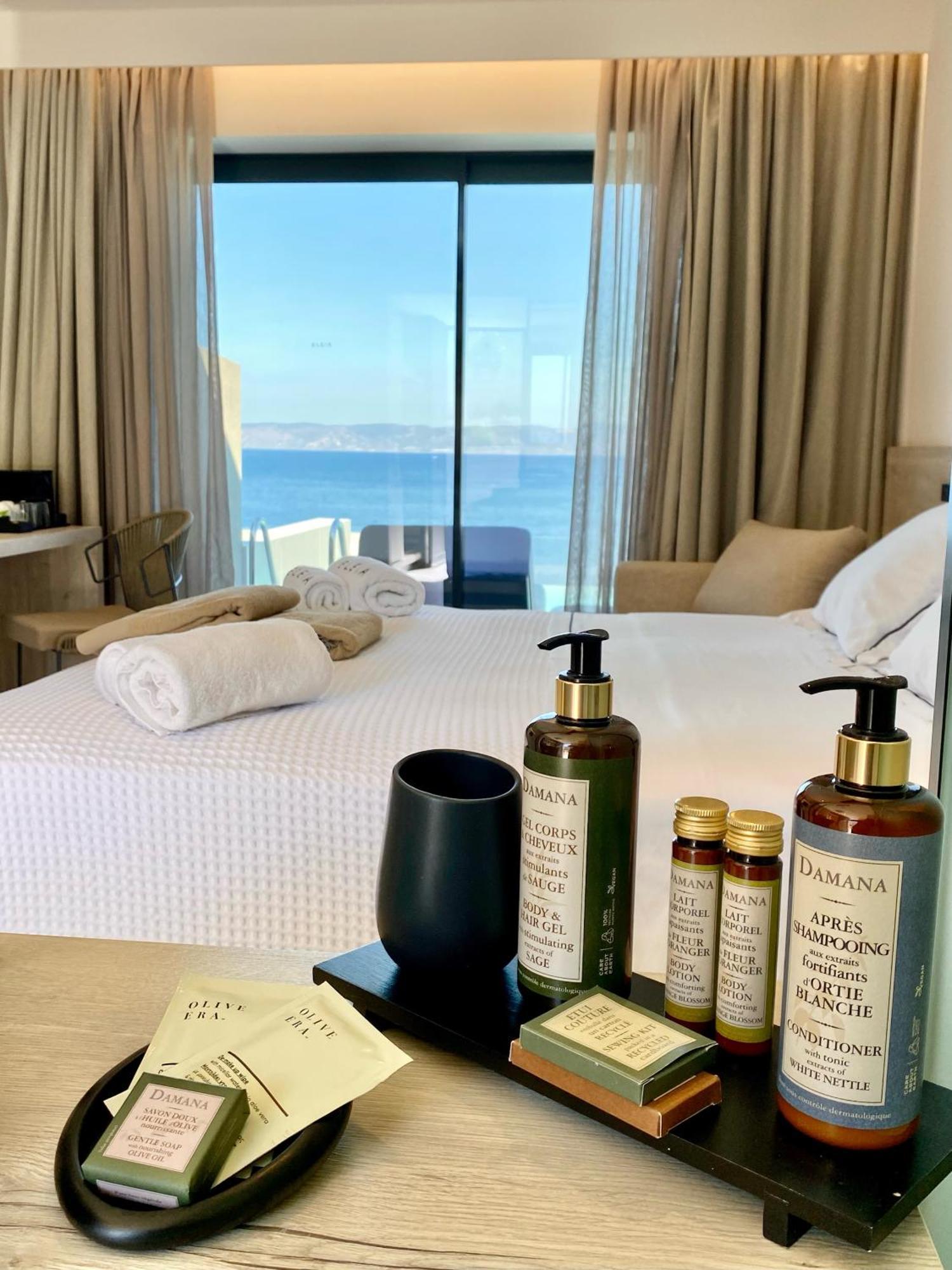 Eleia Seafront Rooms & Villas Petra  Buitenkant foto