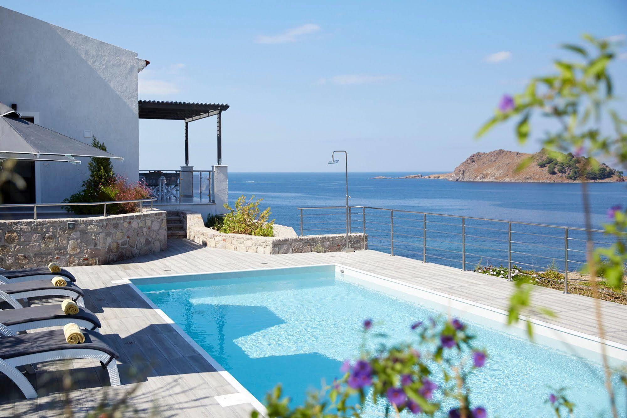 Eleia Seafront Rooms & Villas Petra  Buitenkant foto