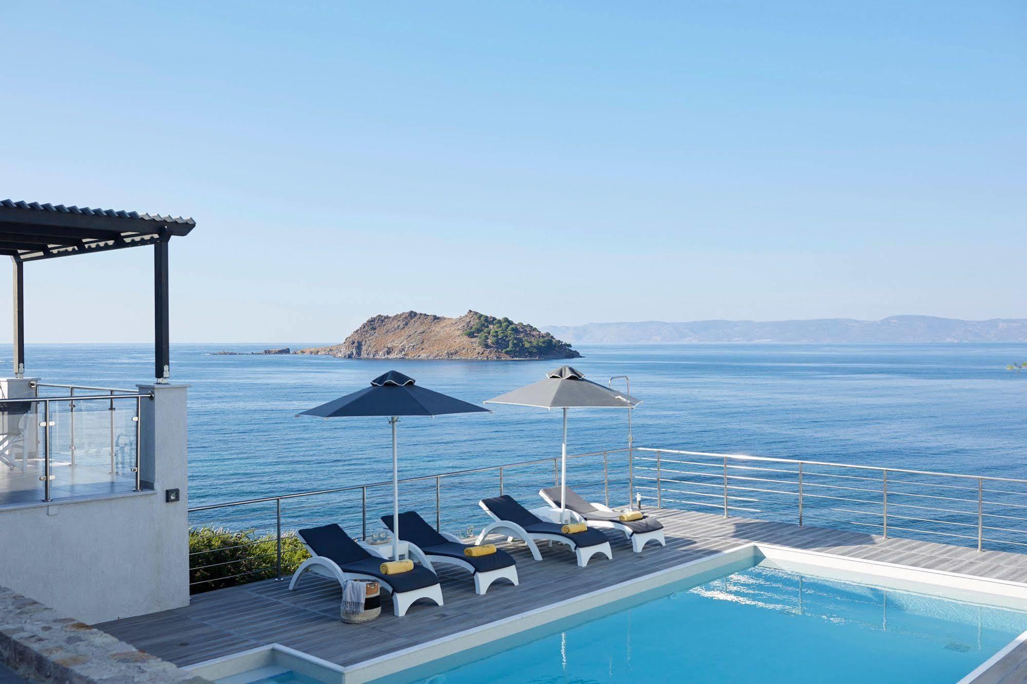 Eleia Seafront Rooms & Villas Petra  Buitenkant foto